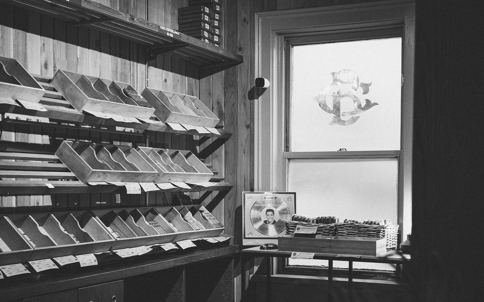 Humidors & Accessories